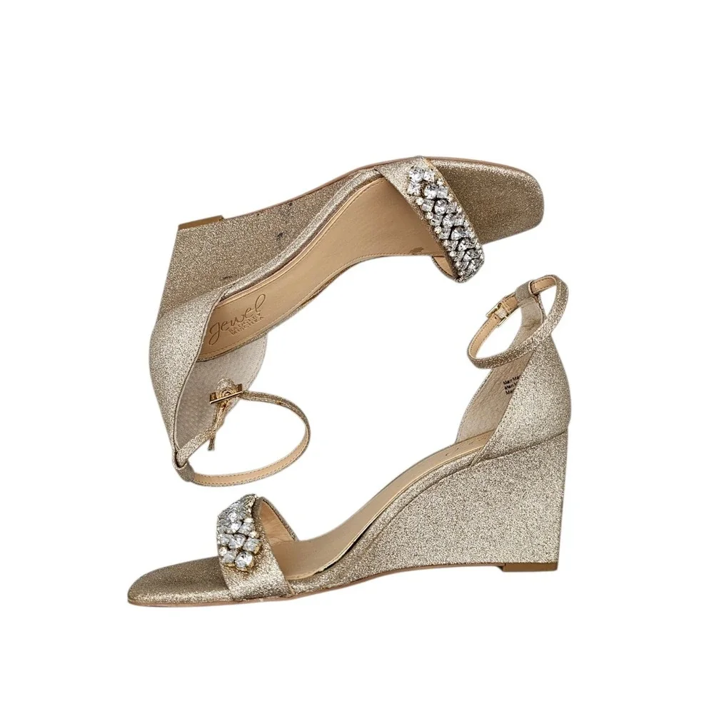 Jewel Badgley Mischka Women 8 Peggy Crystal Wedge High Heel Pump Silver Wedding